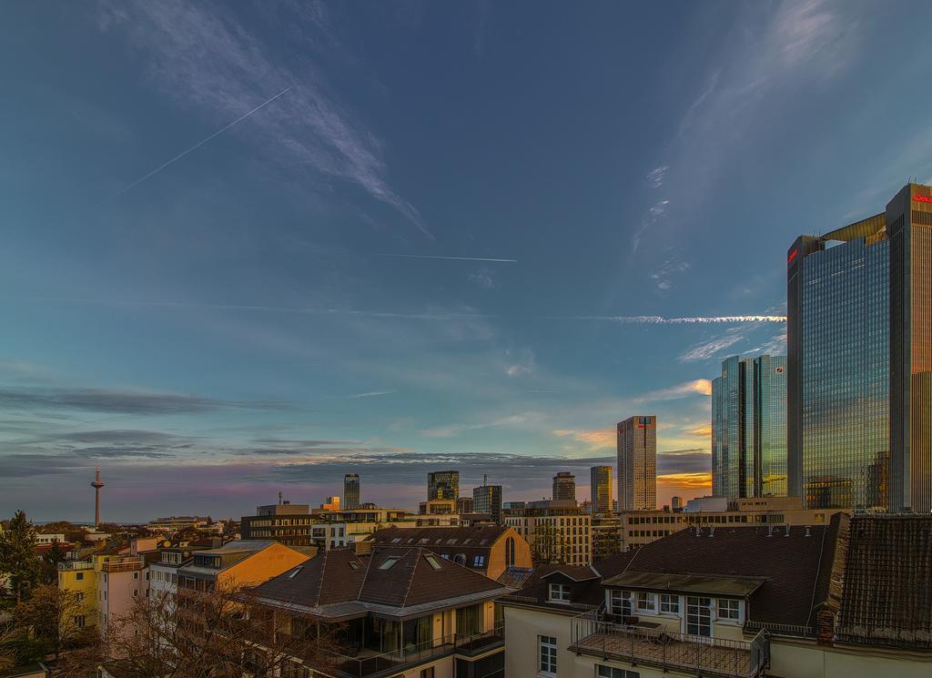 Mercure Frankfurt City Messe Fráncfort del Meno Exterior foto